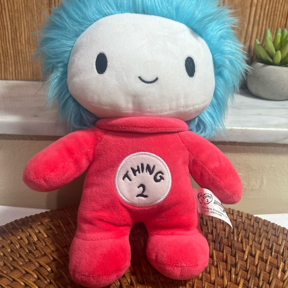 Universal Studios Dr. Seuss Thing 2 Plush Toy - Red and Blue